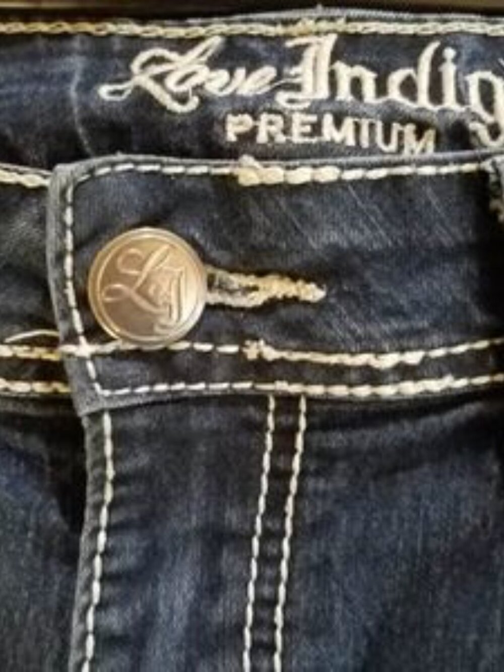 Love Indigo Bling on Back Pockets Jeans Size 10 - Picture 2 of 3